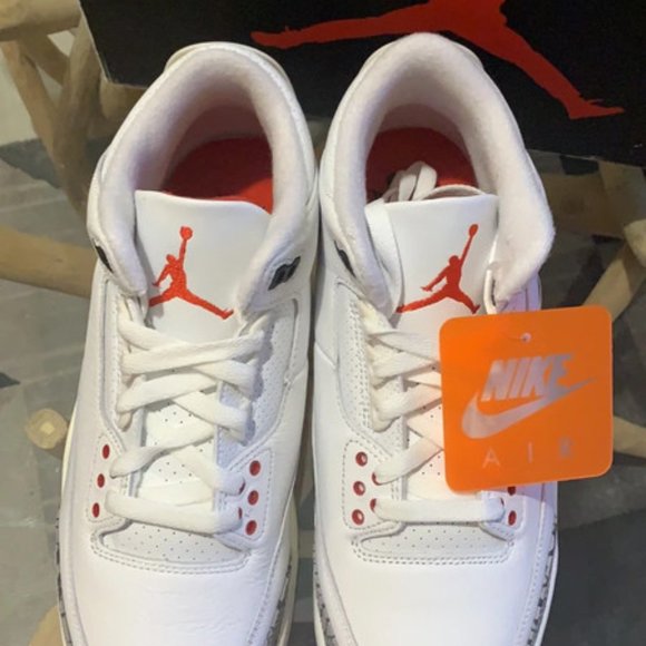 Jordan 4 main image 8